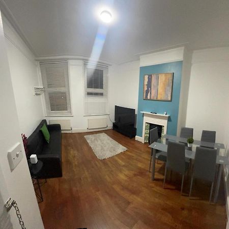 Cricklewood Broadway Guest Home Londyn Zewnętrze zdjęcie